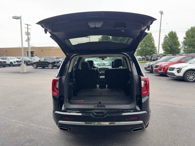 Used 2020 GMC Acadia Denali w/ Denali Ultimate Package AWD/4WD image 6