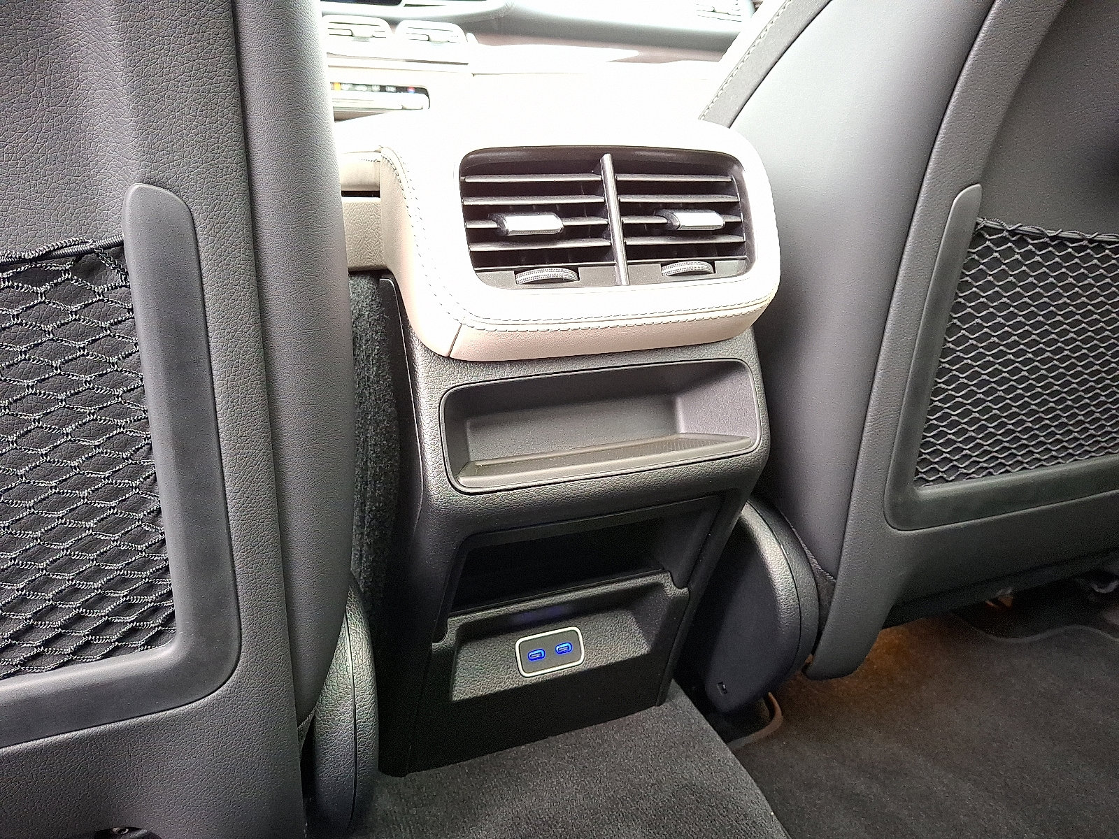 Used 2025 Mercedes-Benz GLE 53 AMG 4MATIC image 11