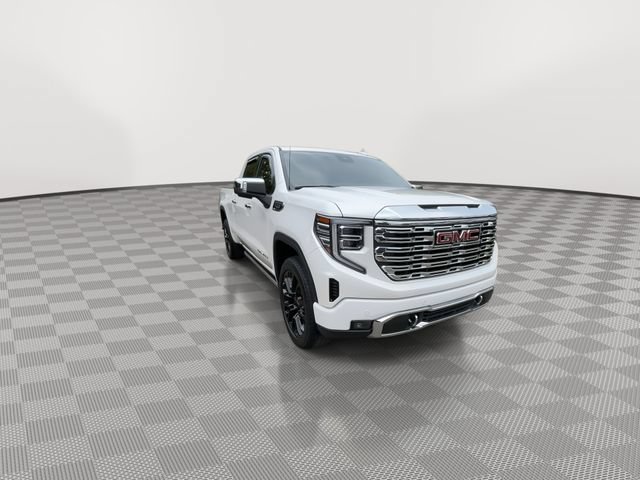 Used 2023 GMC Sierra 1500 Denali w/ Denali Reserve Package AWD/4WD image 2