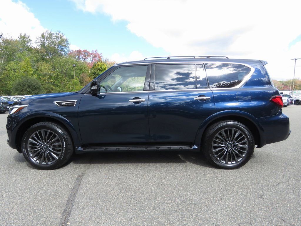Used 2024 INFINITI QX80 Premium Select w/ Cargo Package image 9