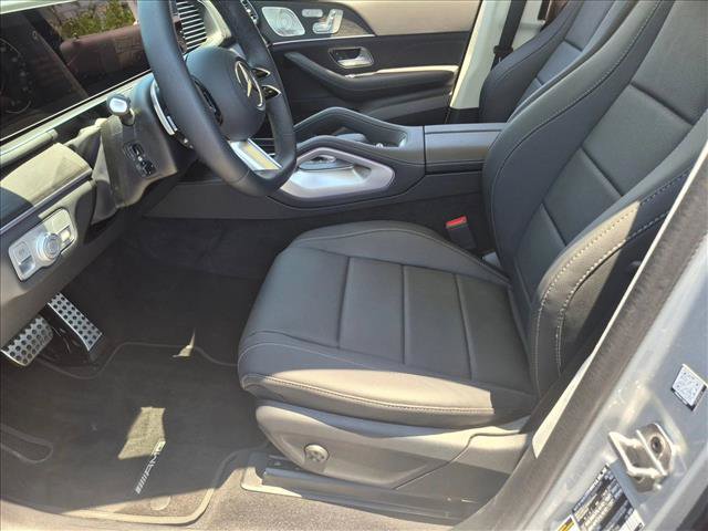 Used 2026 Mercedes-Benz GLS 450 4MATIC image 14