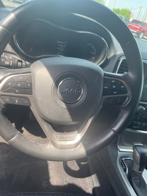 Used 2022 Jeep Grand Cherokee Limited image 21