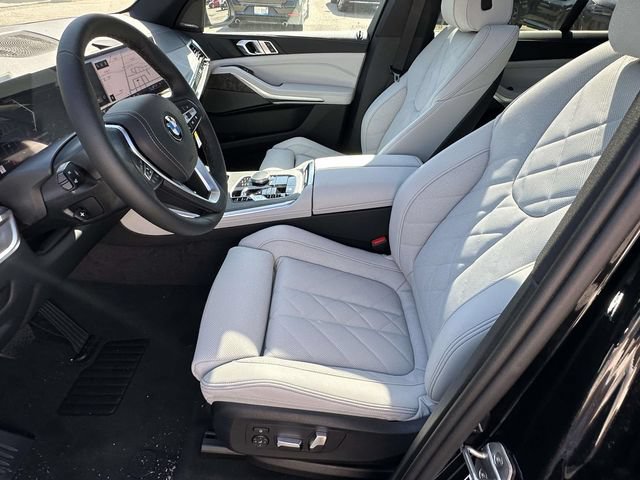 New 2026 BMW X5 xDrive40i w/ Premium Package AWD/4WD image 14