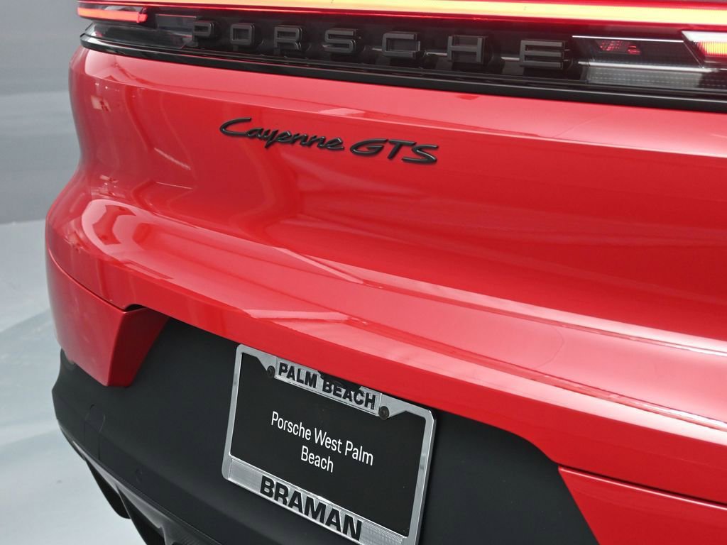 Certified 2025 Porsche Cayenne GTS image 32