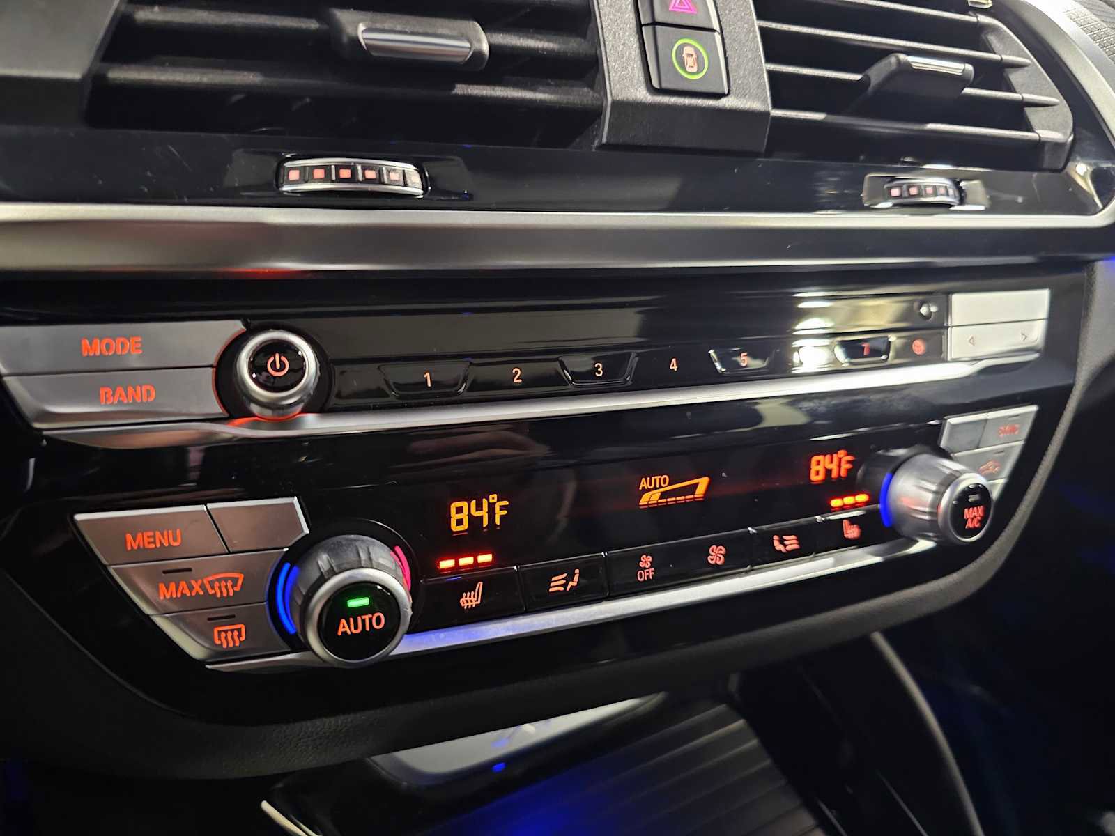 Used 2021 BMW X4 xDrive30i w/ M Sport Package image 20