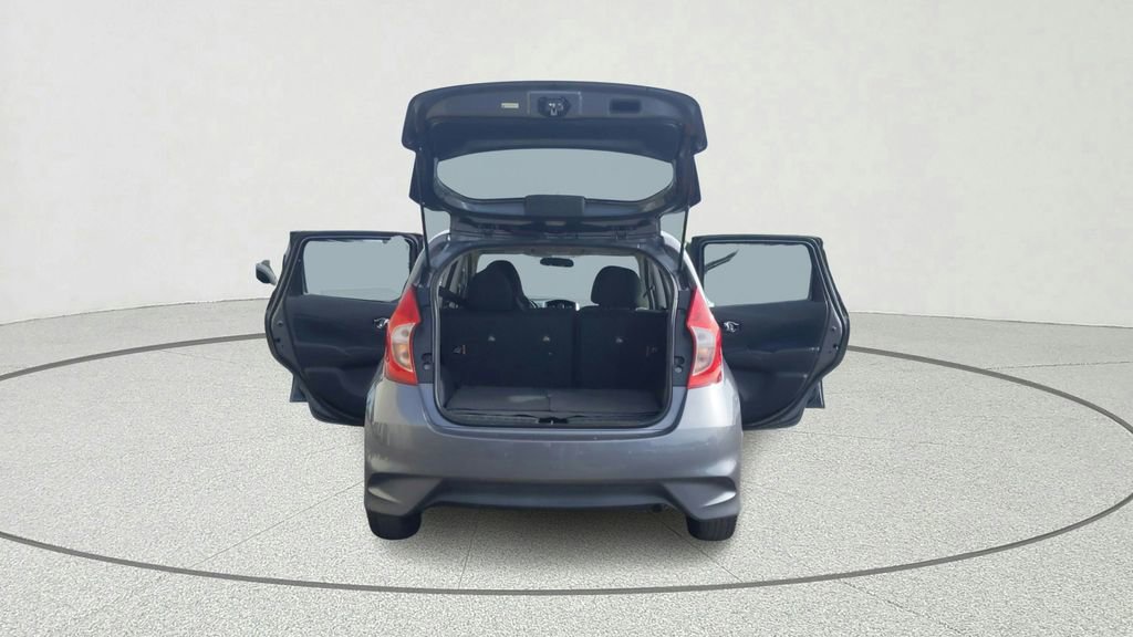 Used 2018 Nissan Versa Note SV image 12