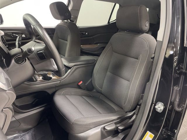 Used 2023 GMC Acadia SLE FWD image 11