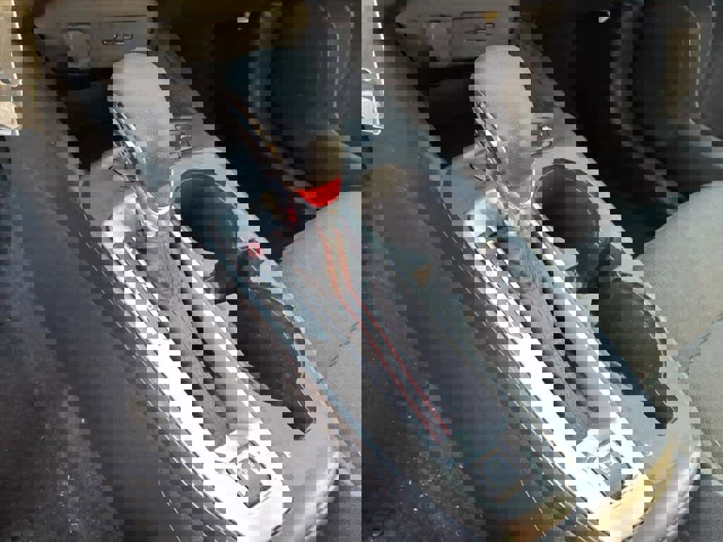 Used 2024 Chevrolet Trax RS image 19