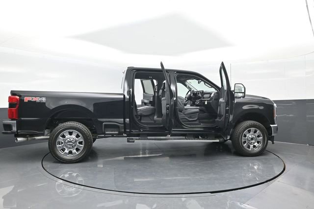 New 2026 Ford F250 Lariat image 33