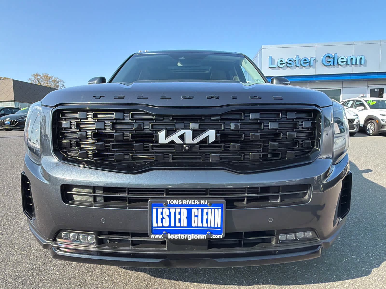 Used 2022 Kia Telluride SX w/ SX Prestige Package AWD/4WD image 4