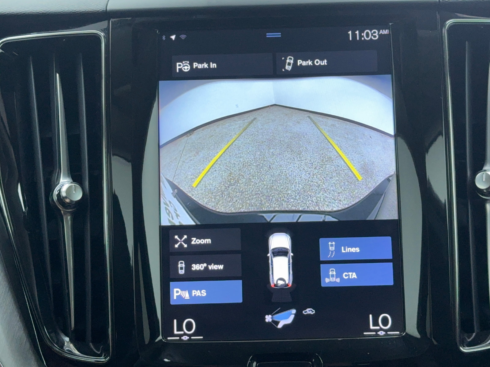 Used 2019 Volvo XC60 T5 Momentum w/ Multimedia Package FWD image 29