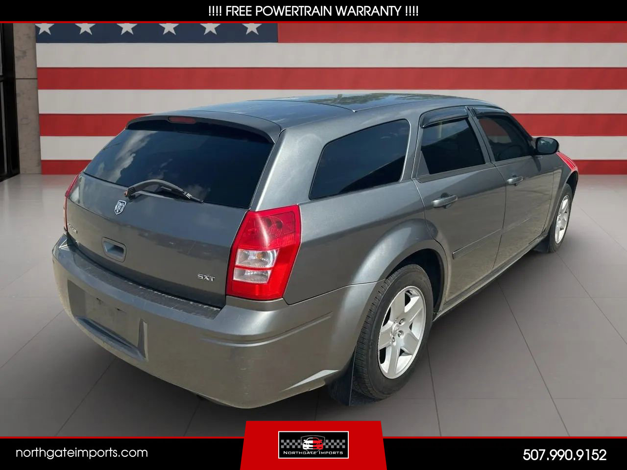 Used 2005 Dodge Magnum SE image 3