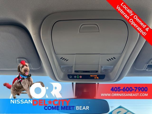 Used 2025 Chevrolet Blazer LT FWD image 31