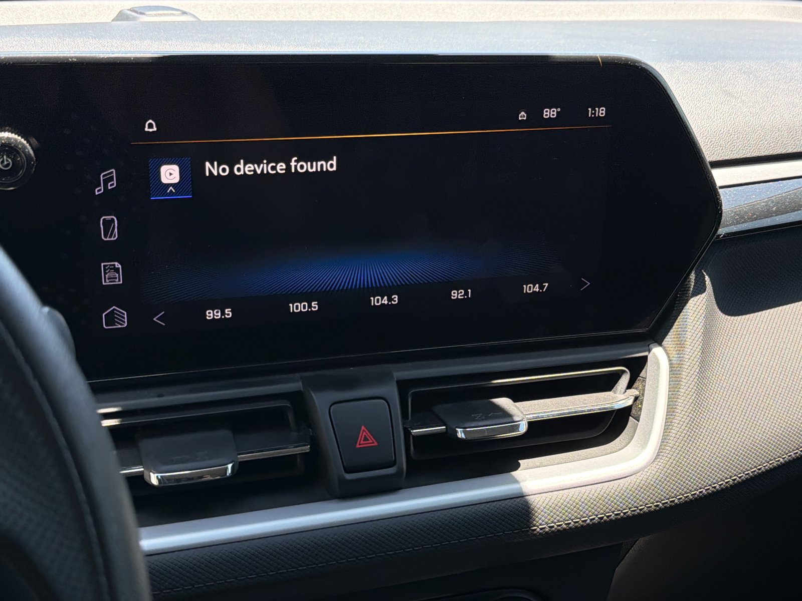 Used 2024 Chevrolet TrailBlazer LS w/ LS Convenience Package FWD image 23