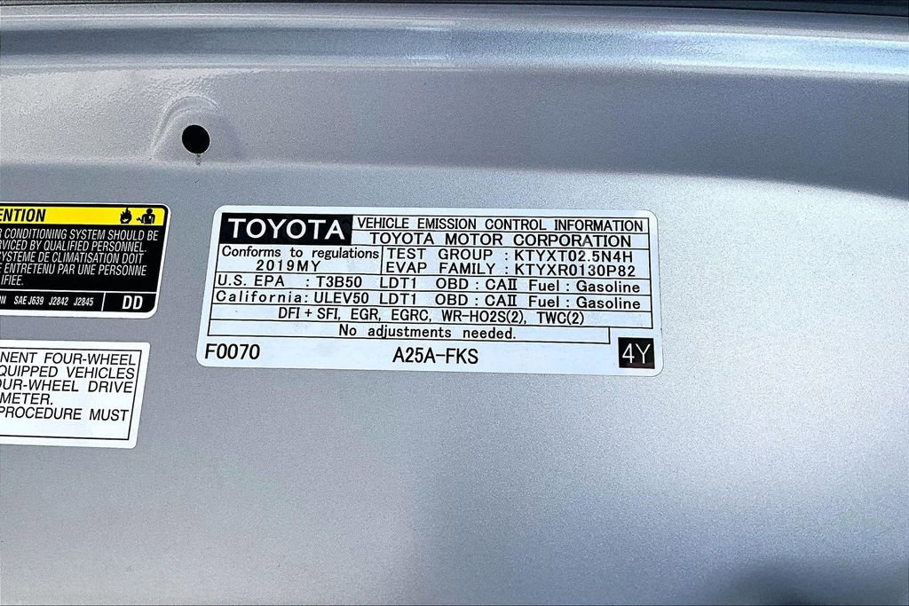 Certified 2019 Toyota RAV4 LE w/ All Weather Liner Package AWD/4WD image 33