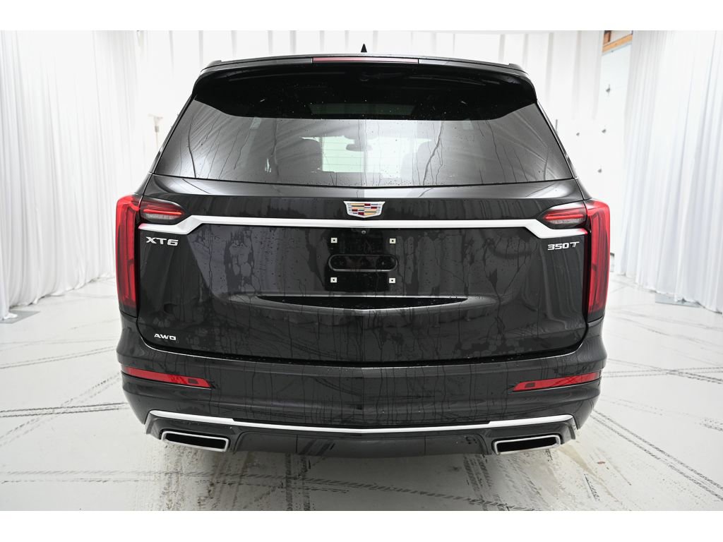 Used 2024 Cadillac XT6 Luxury image 6