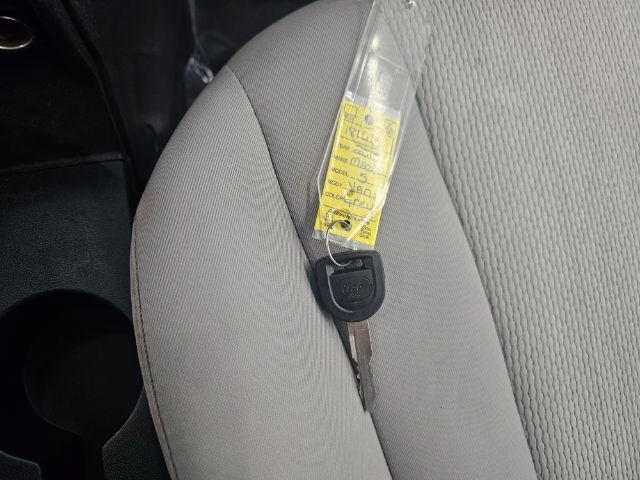 Used 2015 MAZDA MAZDA5 Sport image 22