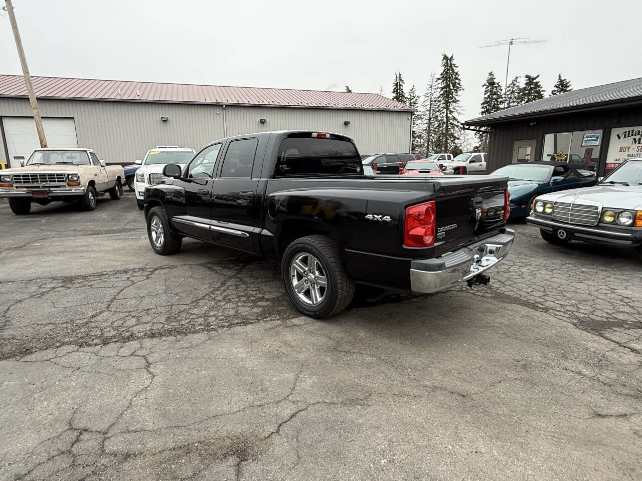 Used 2008 Dodge Dakota Laramie image 3