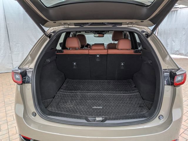 Certified 2024 MAZDA CX-5 Carbon Edition image 21
