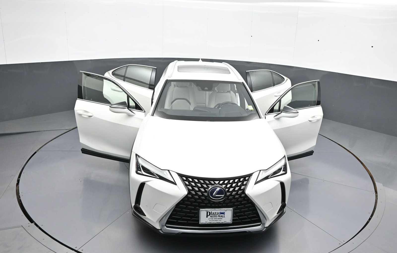 Used 2021 Lexus UX 250h w/ Premium Package AWD/4WD image 47