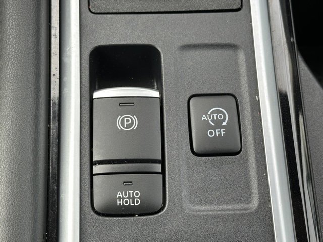 Certified 2024 Nissan Pathfinder SL image 33