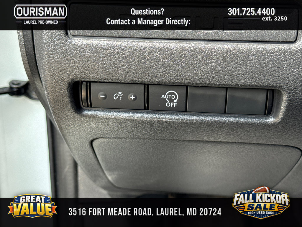 Used 2023 Nissan Rogue S AWD/4WD image 27