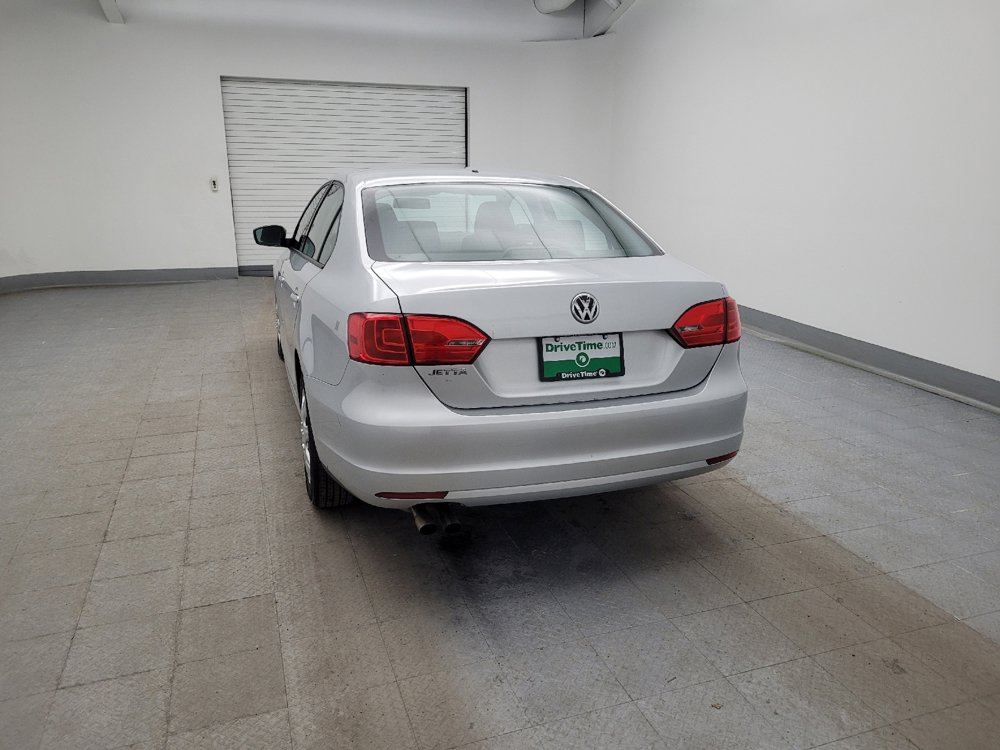 Used 2013 Volkswagen Jetta S image 6