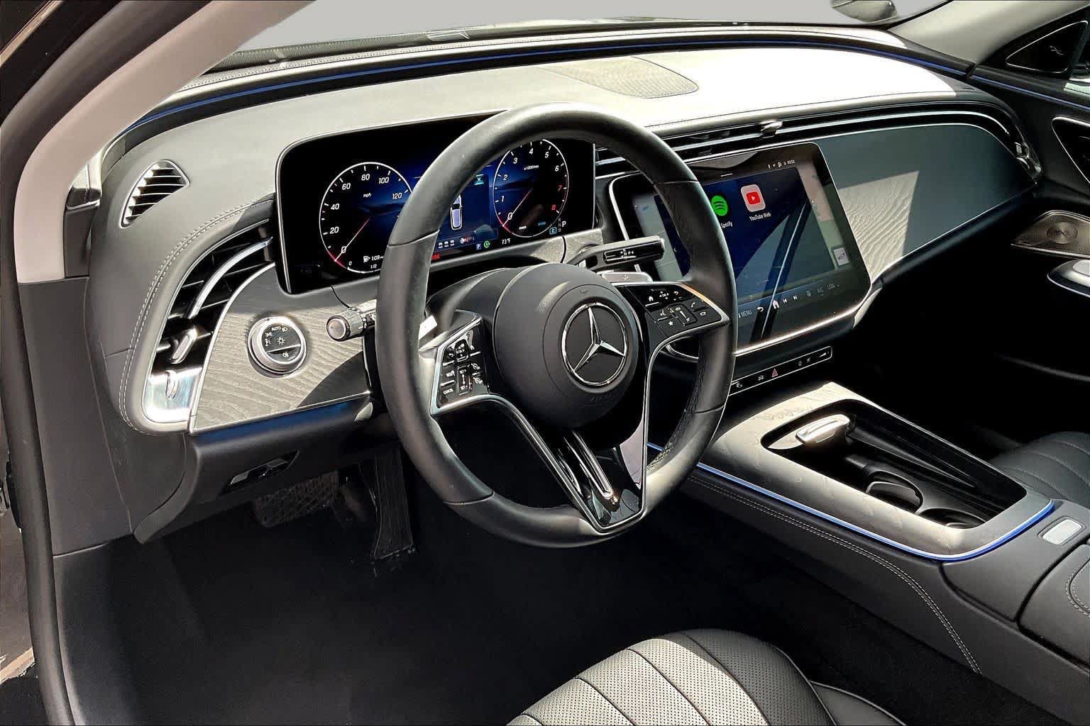 Used 2025 Mercedes-Benz E 450 4MATIC All-Terrain Wagon image 17
