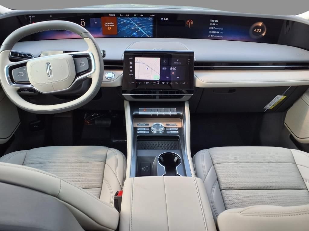 New 2025 Lincoln Nautilus Reserve w/ Jet Appearance Package AWD/4WD image 13