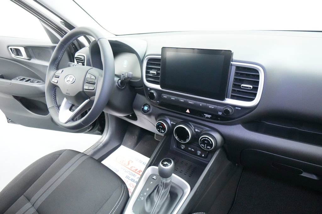 New 2026 Hyundai Venue SEL FWD image 26