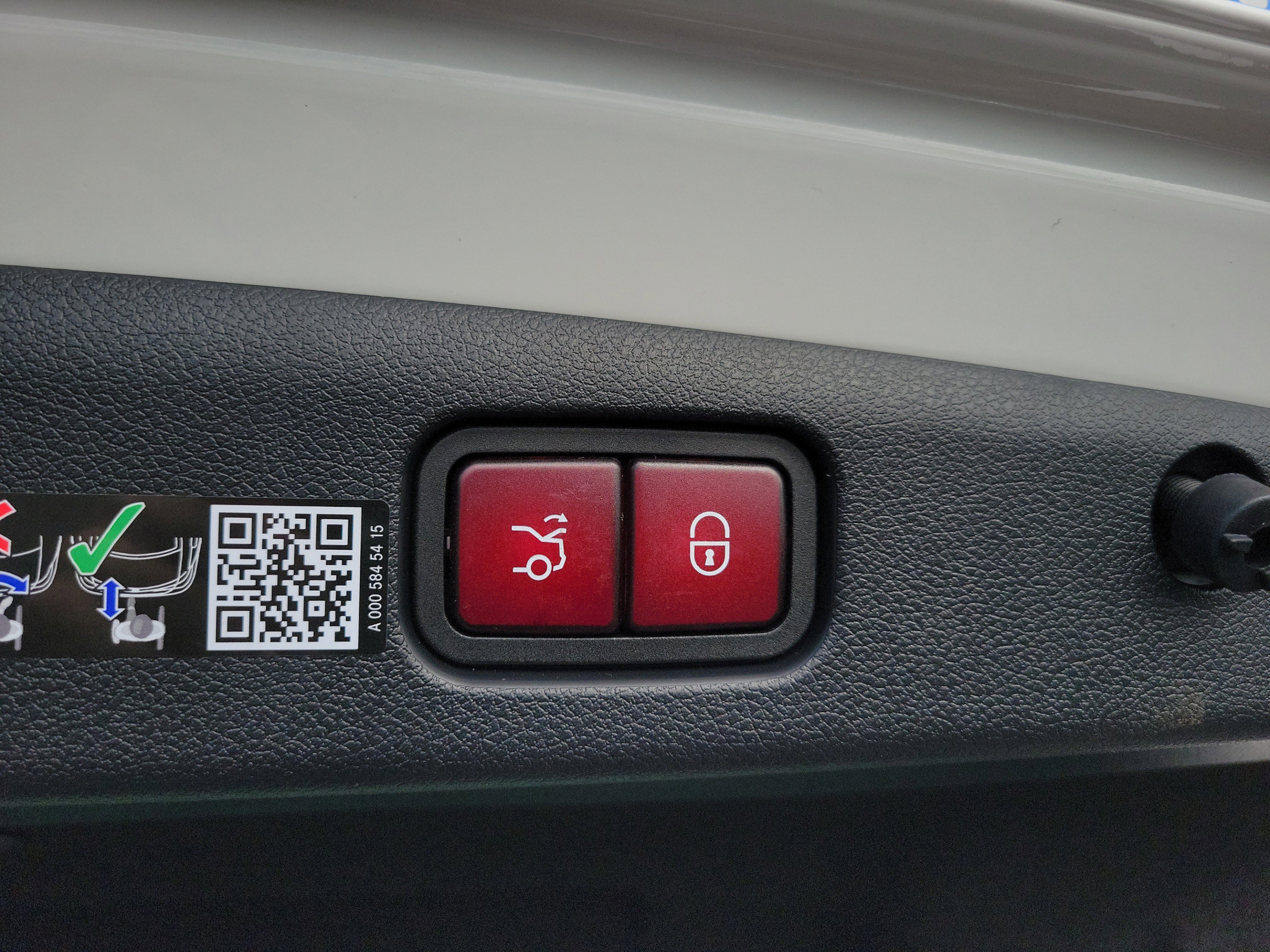 Certified 2026 Mercedes-Benz E 350 Sedan image 32