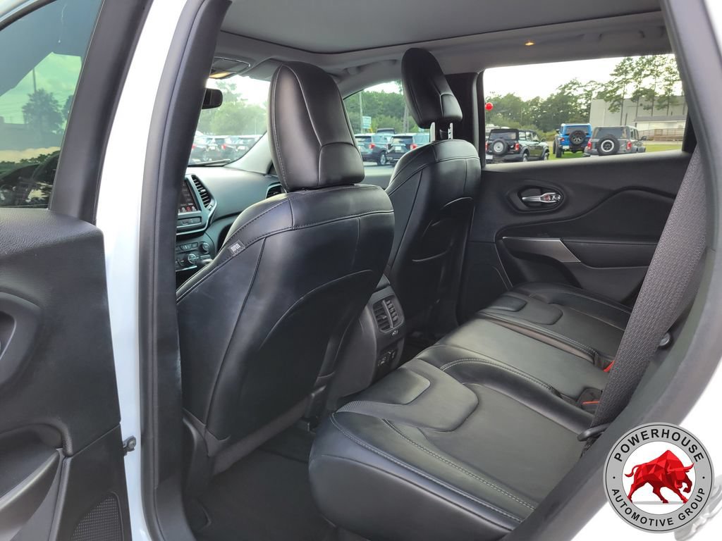 Used 2022 Jeep Cherokee Latitude Lux w/ Sun & Sound Group FWD image 15