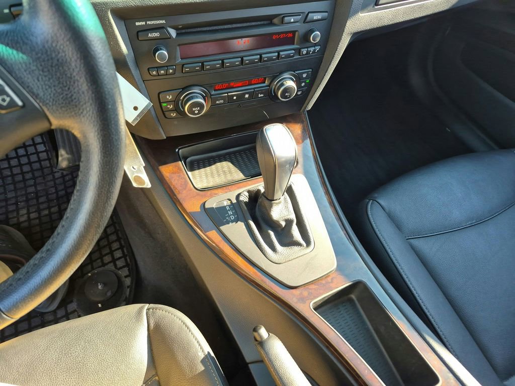 Used 2011 BMW 328i 328i image 15