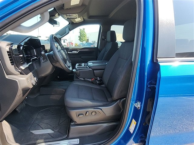 Used 2023 Chevrolet Silverado 1500 LT w/ Protection Package image 19