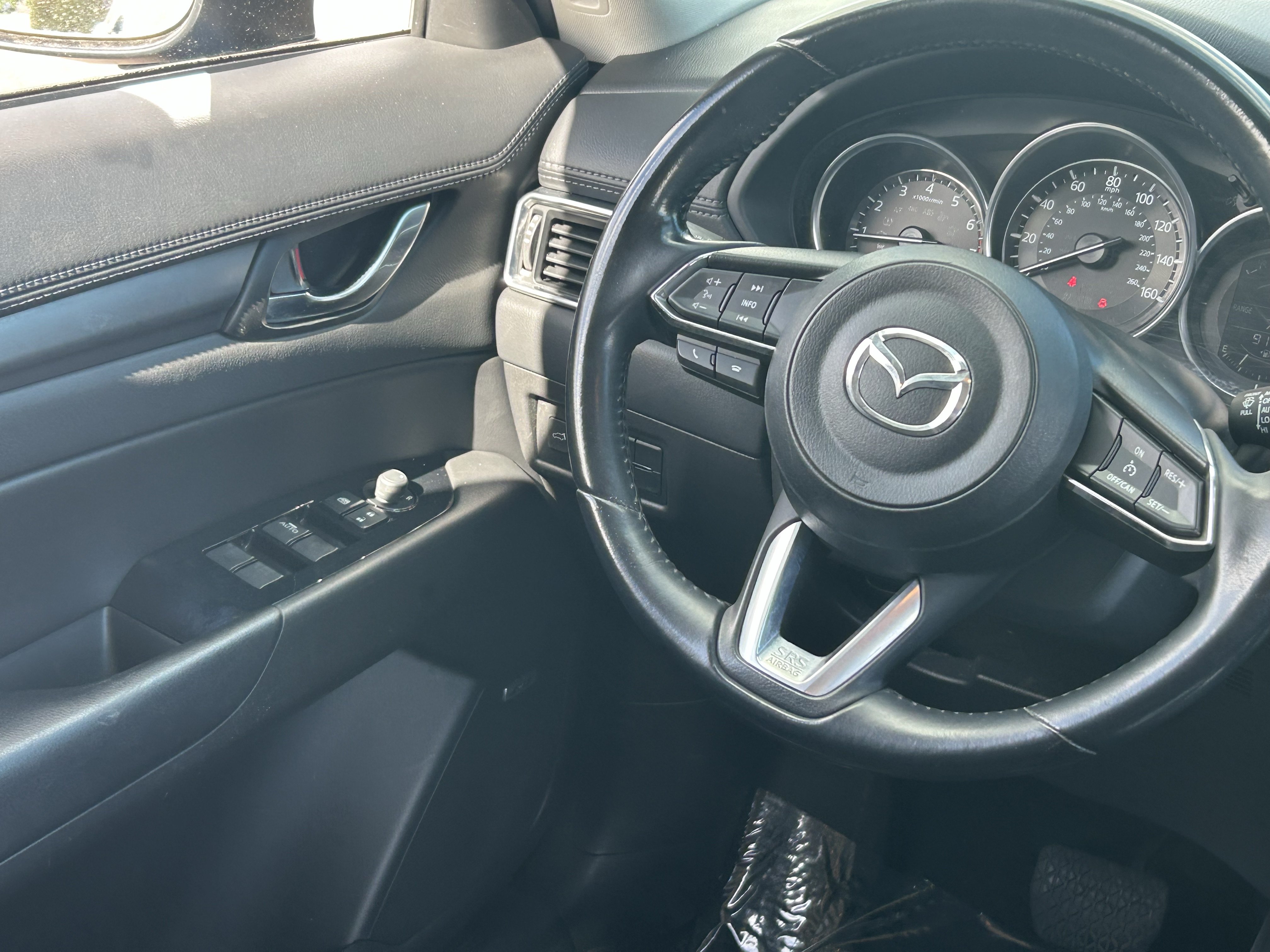Used 2017 MAZDA CX-5 Touring w/ Preferred Equipment Package AWD/4WD image 16