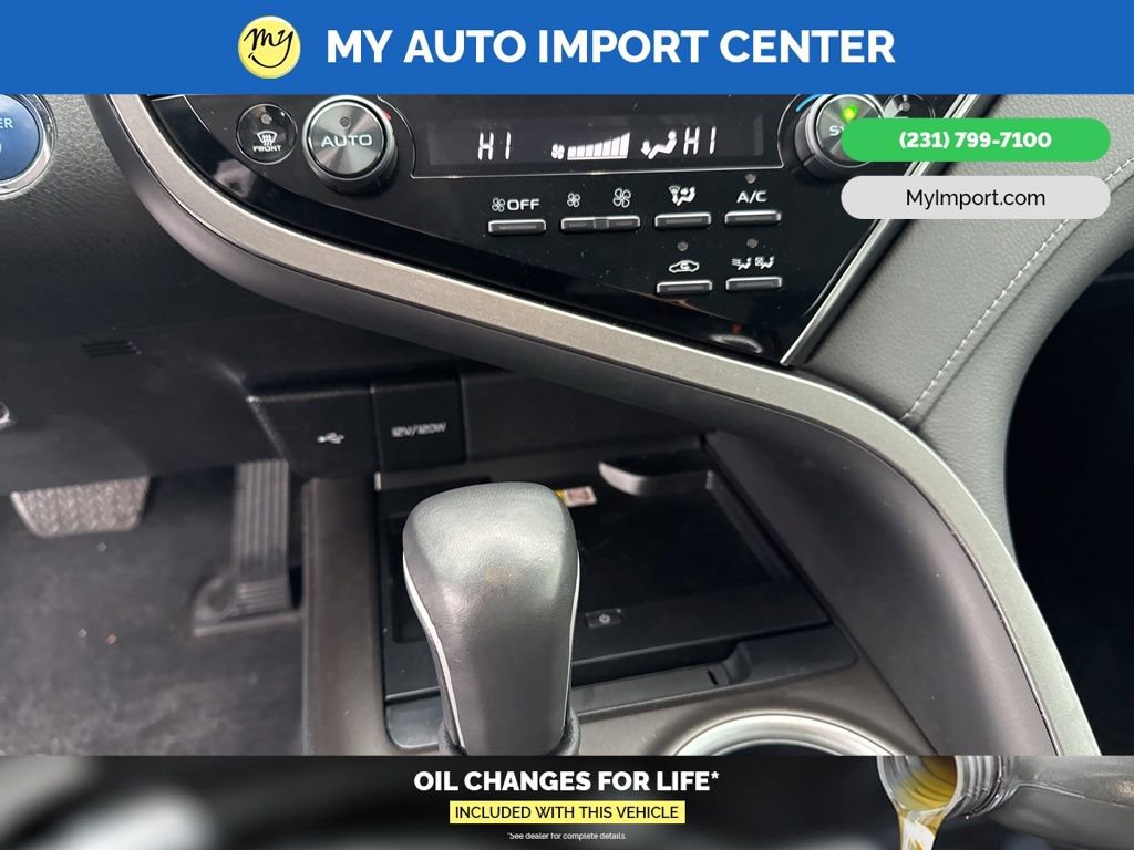 Used 2023 Toyota Camry XLE image 21