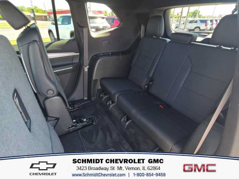 Used 2026 Buick Enclave Preferred FWD image 11