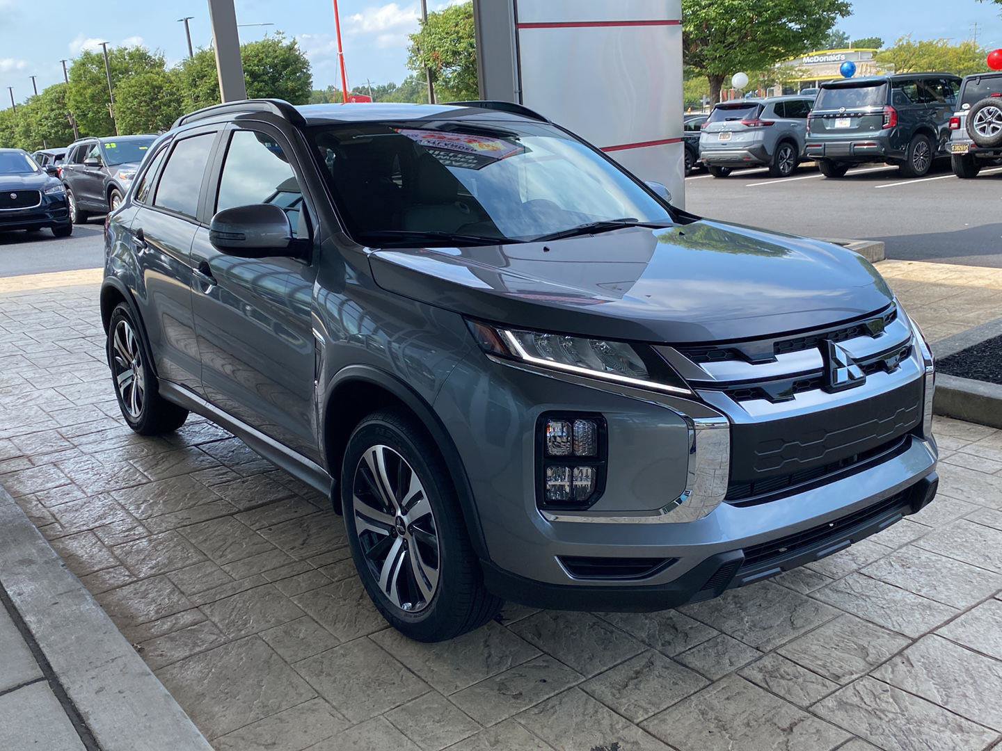 New 2027 Mitsubishi Outlander Sport SEL AWD/4WD image 3
