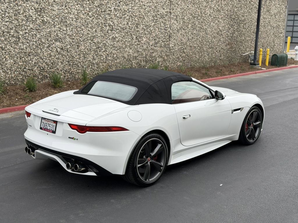 Used 2016 Jaguar F-TYPE R AWD/4WD image 41