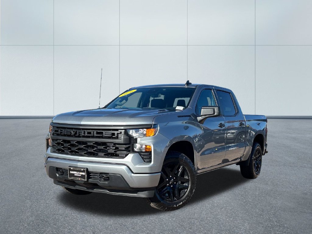 New 2026 Chevrolet Silverado 1500 Custom w/ Turbomax Blackout Package