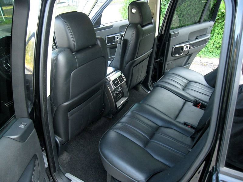 Used 2012 Land Rover Range Rover Supercharged w/ Silver Pack image 23