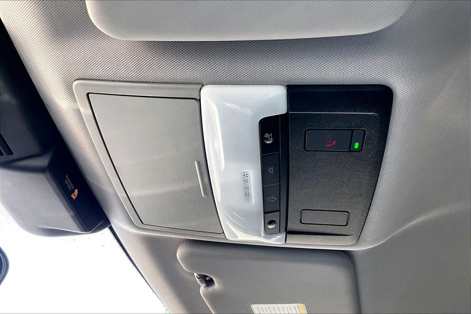 Used 2024 Mitsubishi Outlander SE FWD image 33