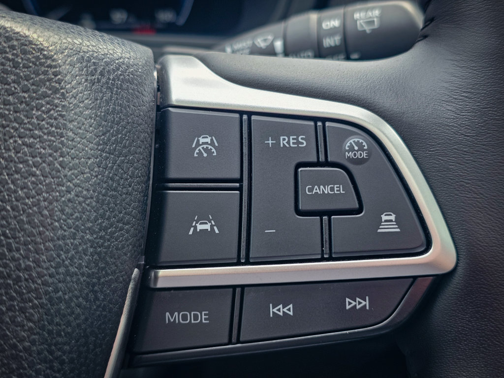 Used 2025 Toyota Grand Highlander AWD image 22