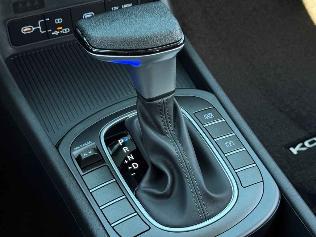 New 2026 Hyundai Kona SE FWD image 17