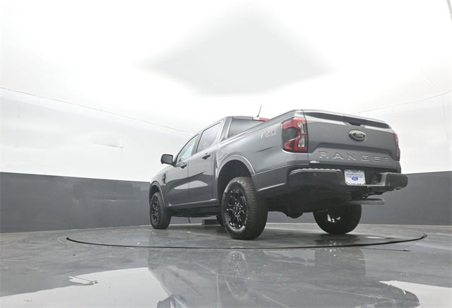 New 2025 Ford Ranger Lariat w/ FX4 Off-Road Package image 35