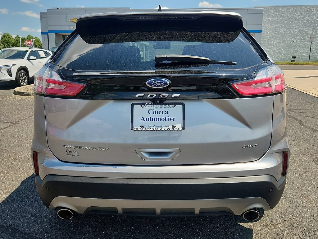 Used 2022 Ford Edge Titanium AWD/4WD image 5