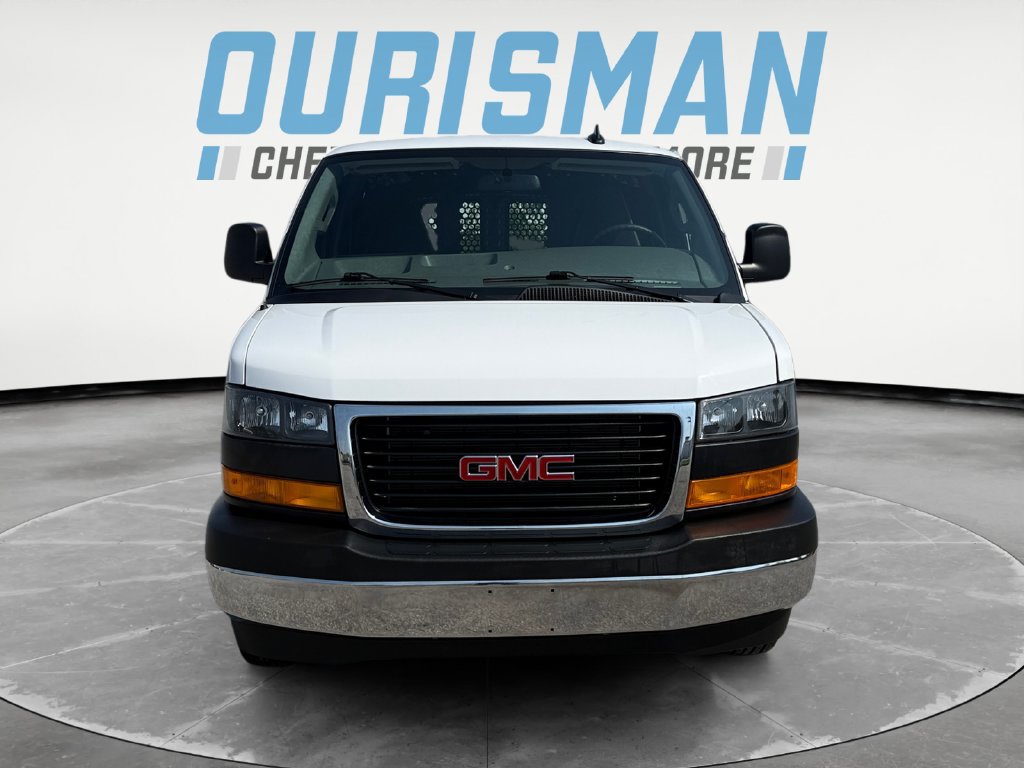 Used 2025 GMC Savana 2500 w/ Driver Convenience Package RWD image 8