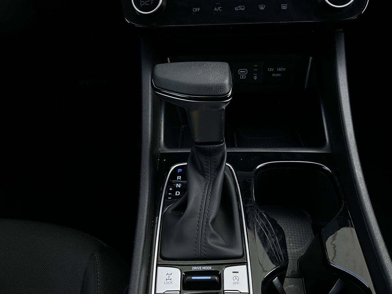 Used 2025 Hyundai Tucson SEL image 24