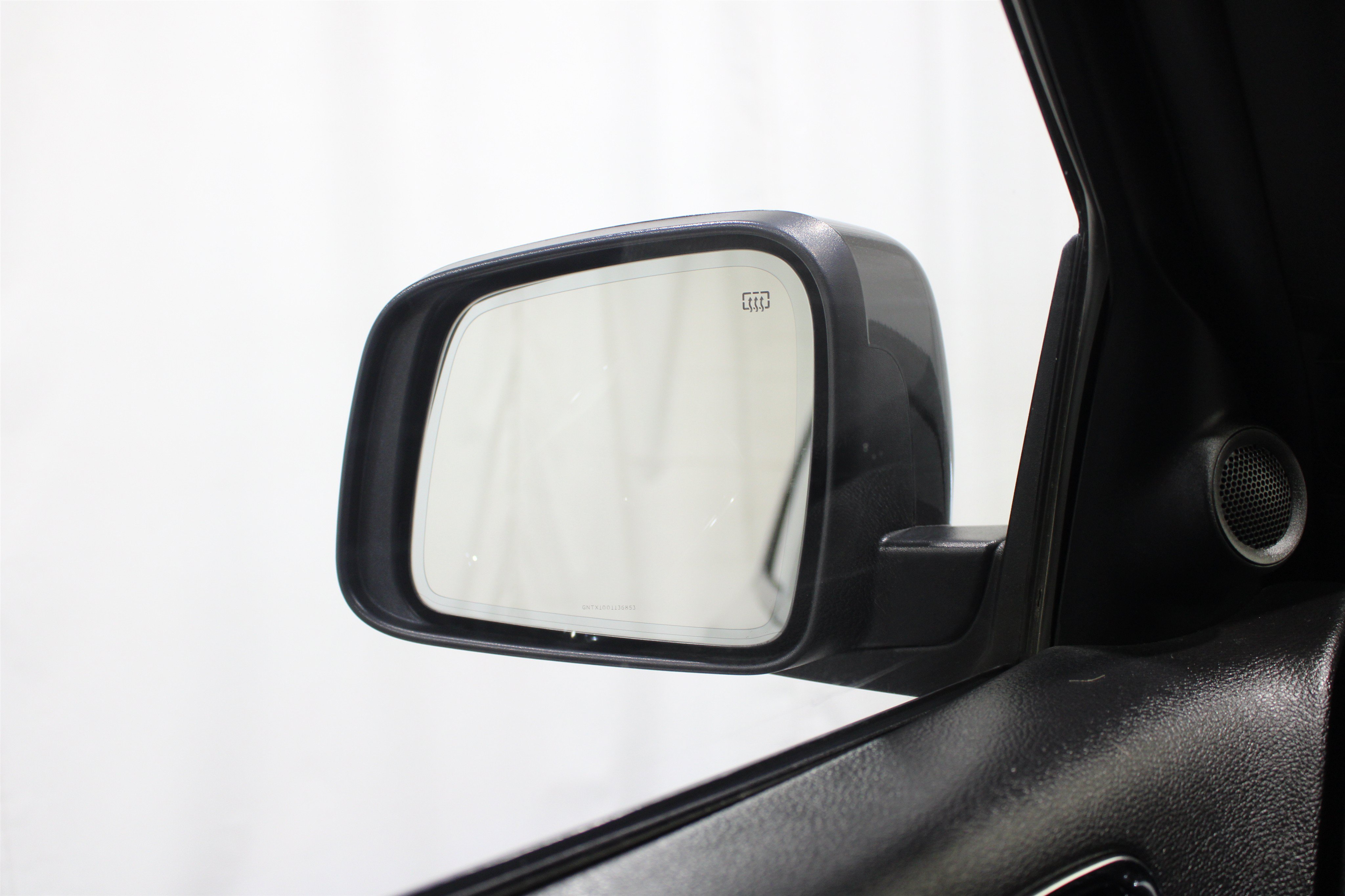 Used 2014 Dodge Durango R/T w/ Premium Nappa Leather Group RWD image 9