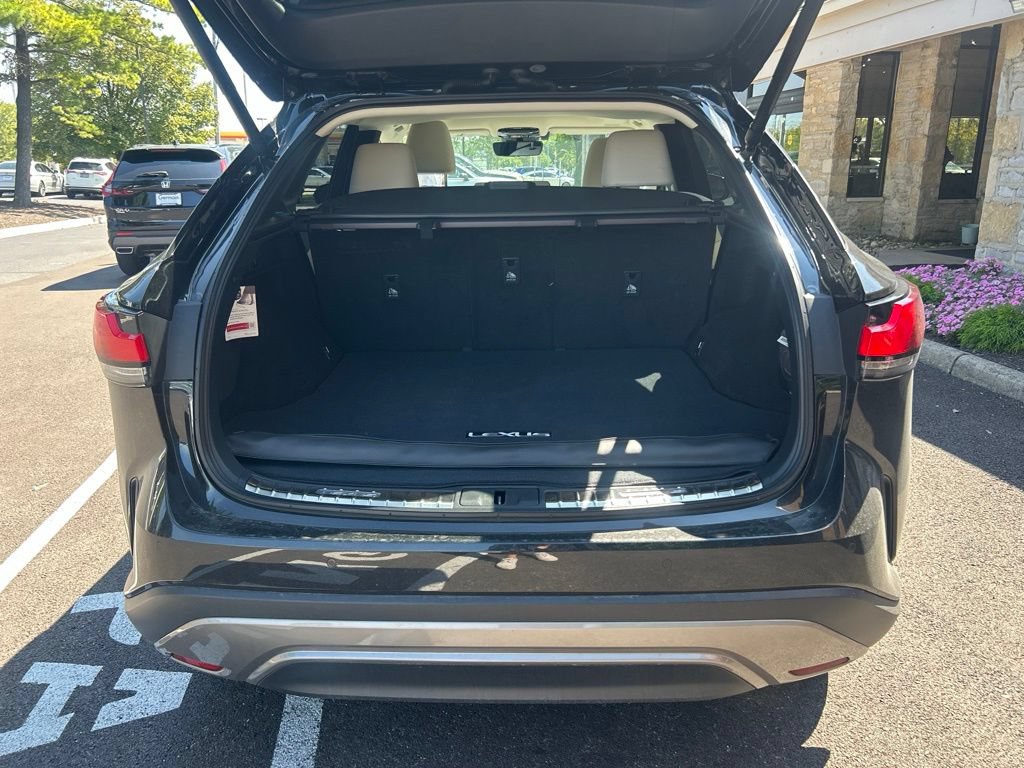 Used 2023 Lexus RX 350h w/ Accessory Package (K3) AWD/4WD image 11